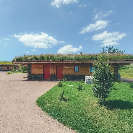 Chalets Resort *