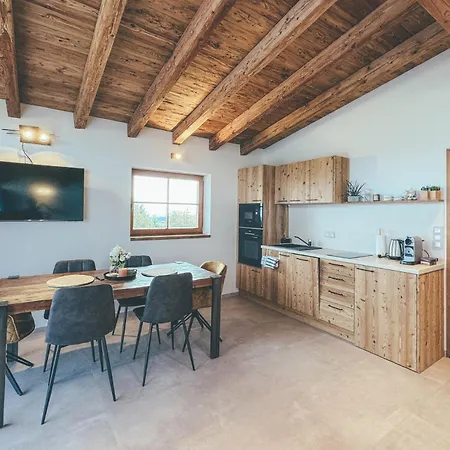 Chalets Resort Apartman Cínovec