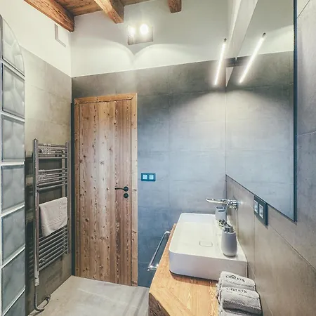 Chalets Resort Apartman *
